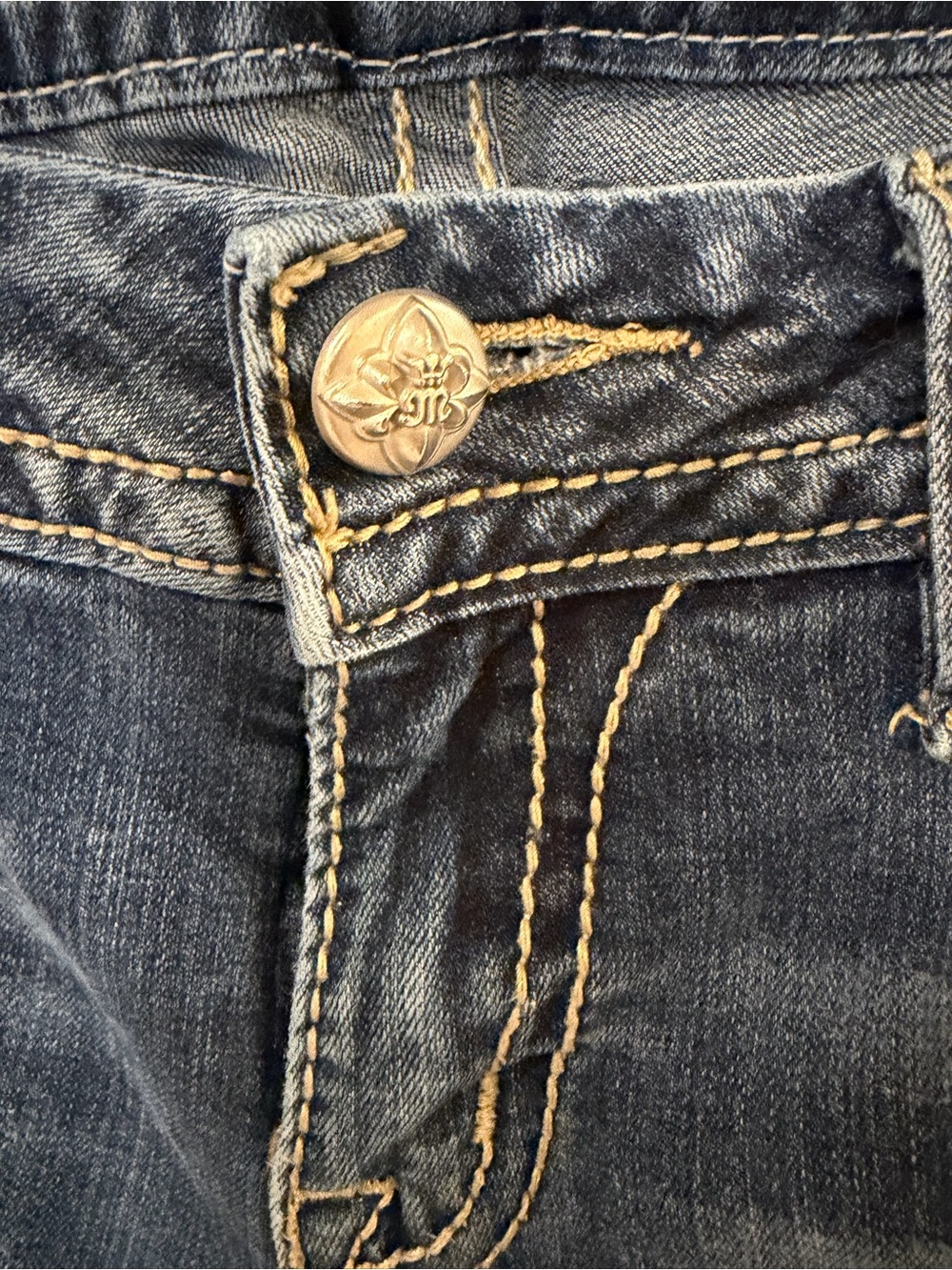 Miss Me Signature Boot Cut Jeans Embellished Bling Pocket Size 28 - Picture 3 of 7